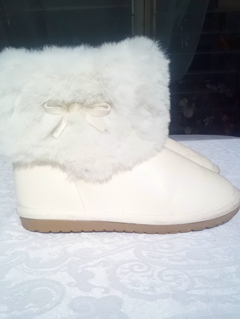 Cozy White Faux Fur Ankle Boots with Bow Detail